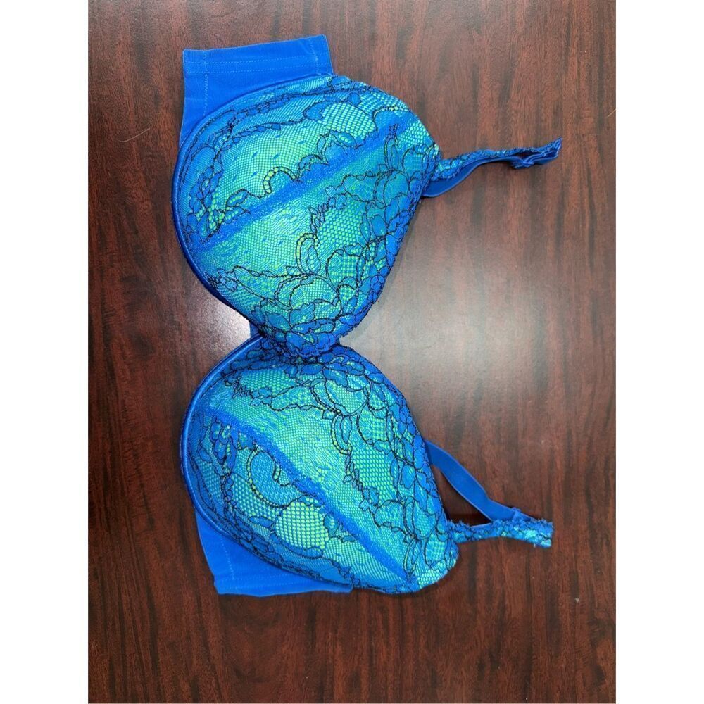 Cacique Blue and Green Lace Bra Size 44DD
